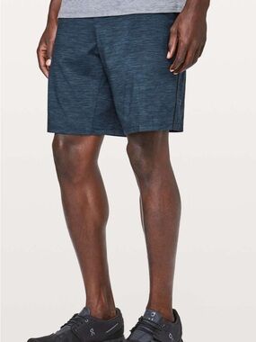 Lululemon Men’s Pace Breaker Short *Linerless 9" size XL